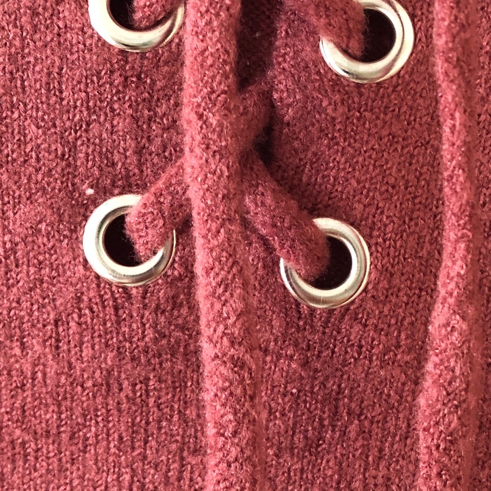 5 for $25 💕 Mauve Mid Cross Tie Fuzzy Sweater - Picture 4 of 7